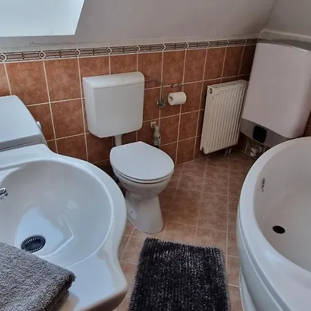 For 4 Apartman